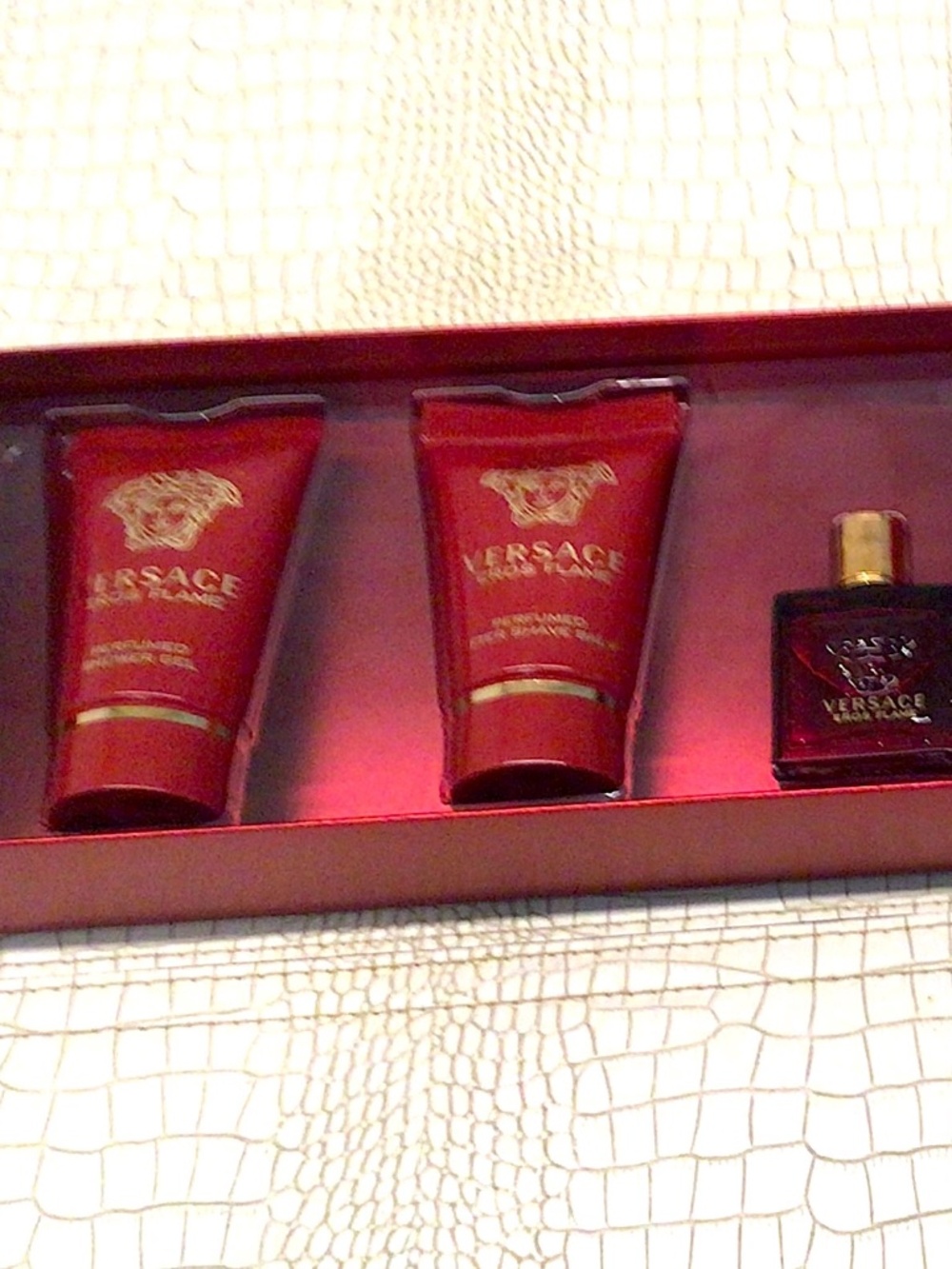 Versace Eros Flame 3 Piece Mini Gift Set for Men EDP, Shower Gel, After Shave